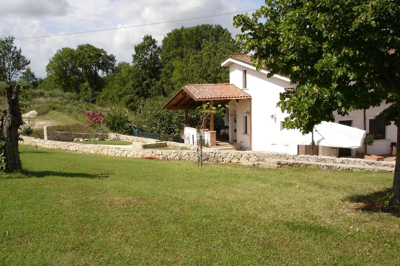 Agriturismo Casale Sera Fontana Liri Exterior foto